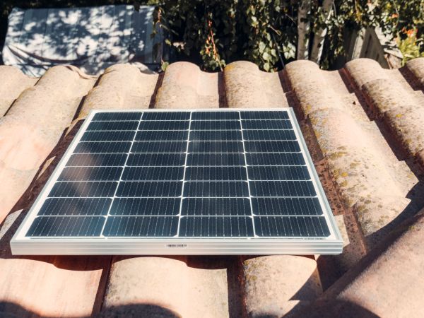 Panneaux solaires photovoltaïques : 7 astuces essentielles à connaître